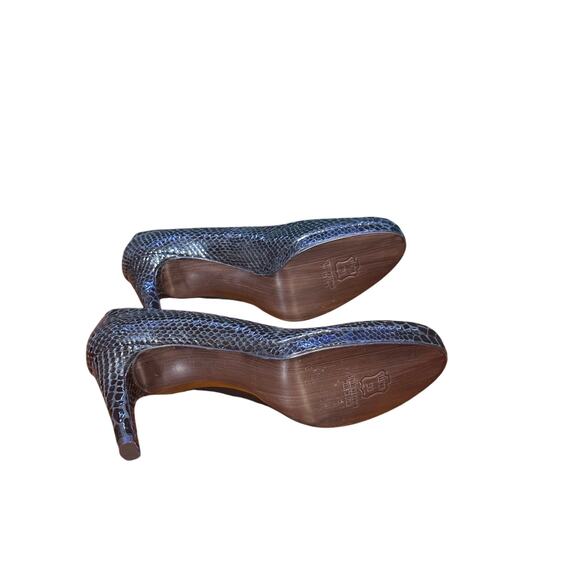 Stuart weitzman leather heel size 7 excellent condtion - Picture 6 of 8